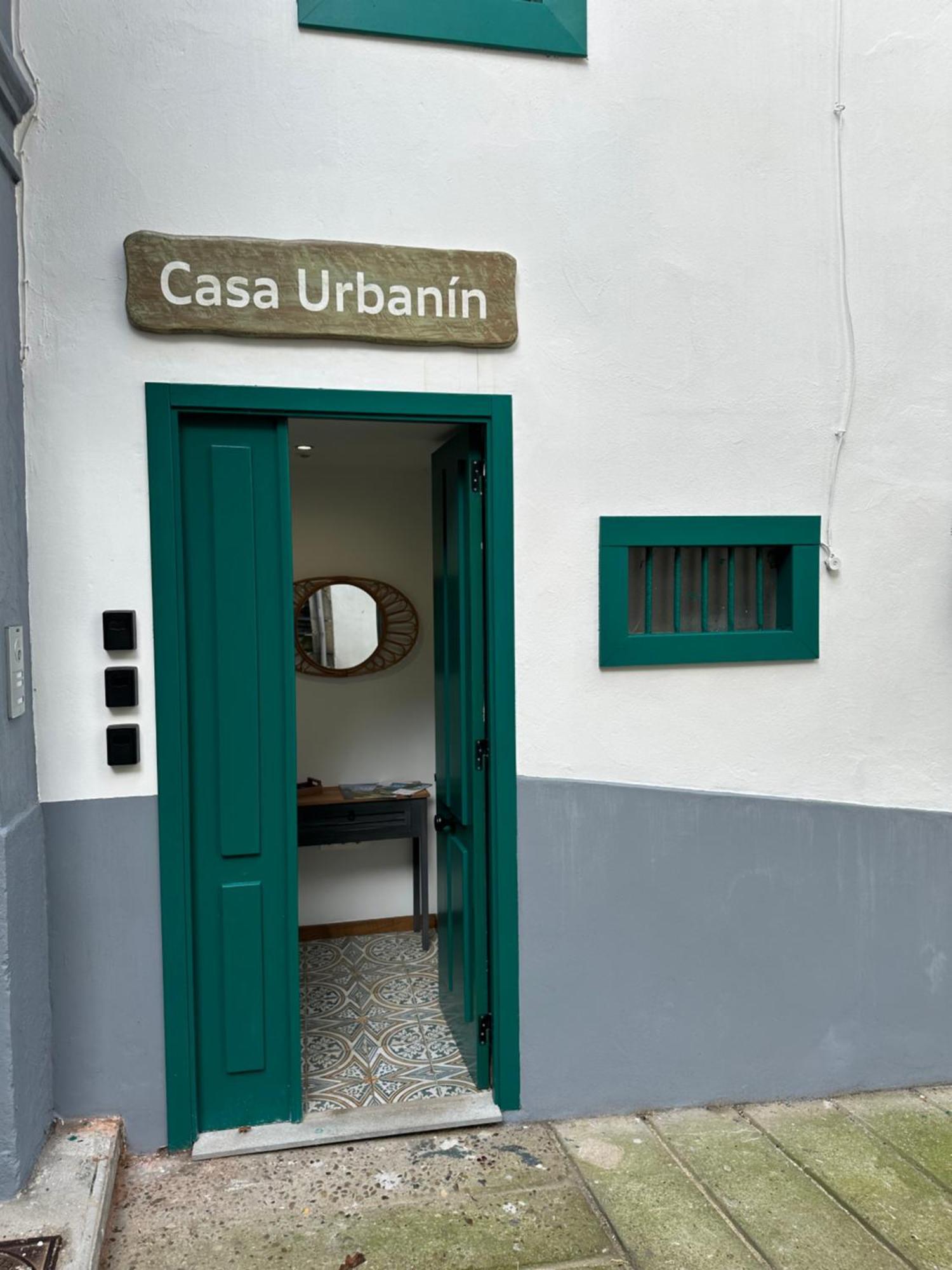 Apartamentos Urbanin I Plaza Ayuntamiento Cudillero Exteriör bild